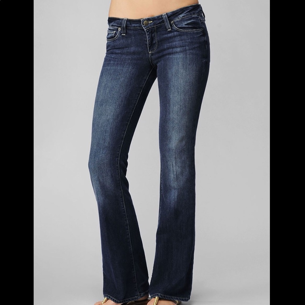 EUC PAIGE LAUREL CANYON JEANS SIZE 25 BOOTCUT