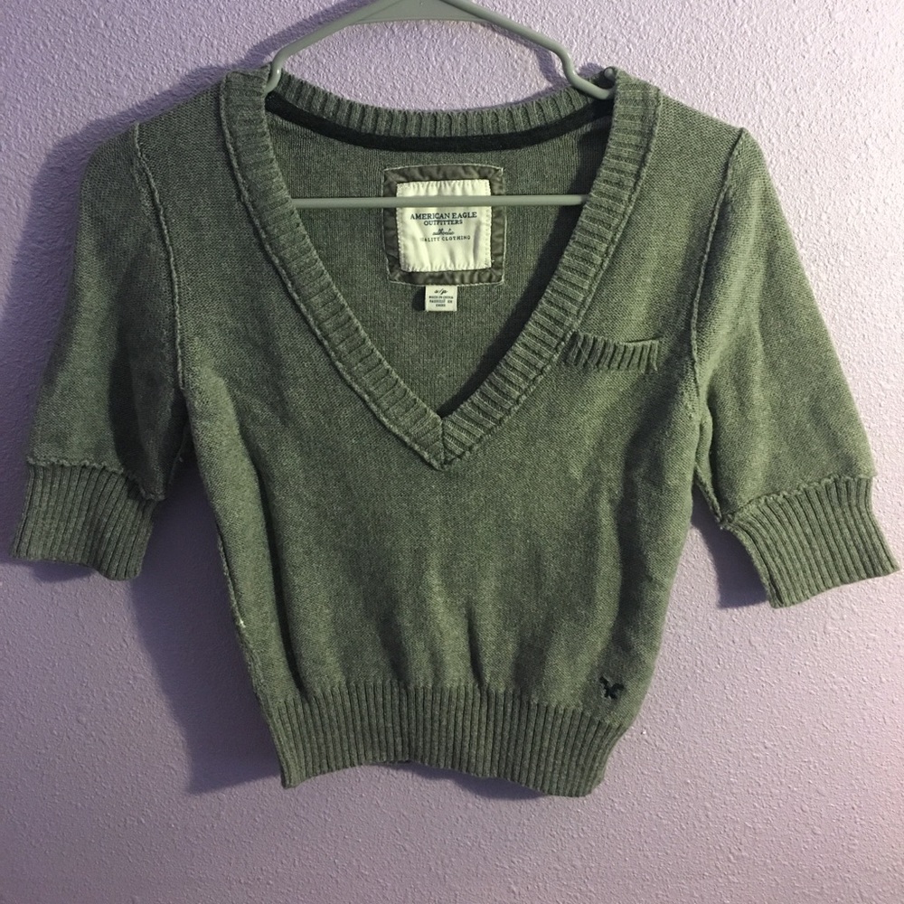 American Eagle crop /half sleeve cardigan sweater
