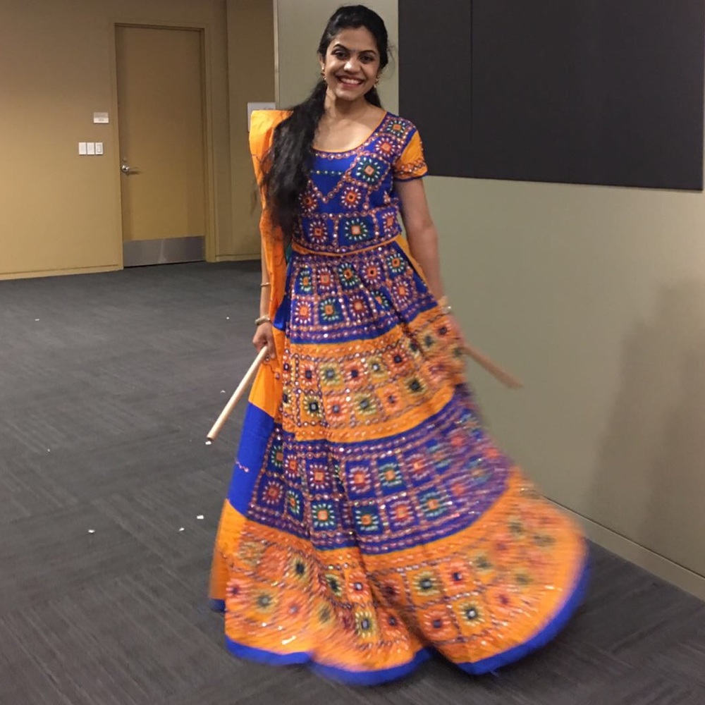 Chanya choli gharba daandiyaan lehenga