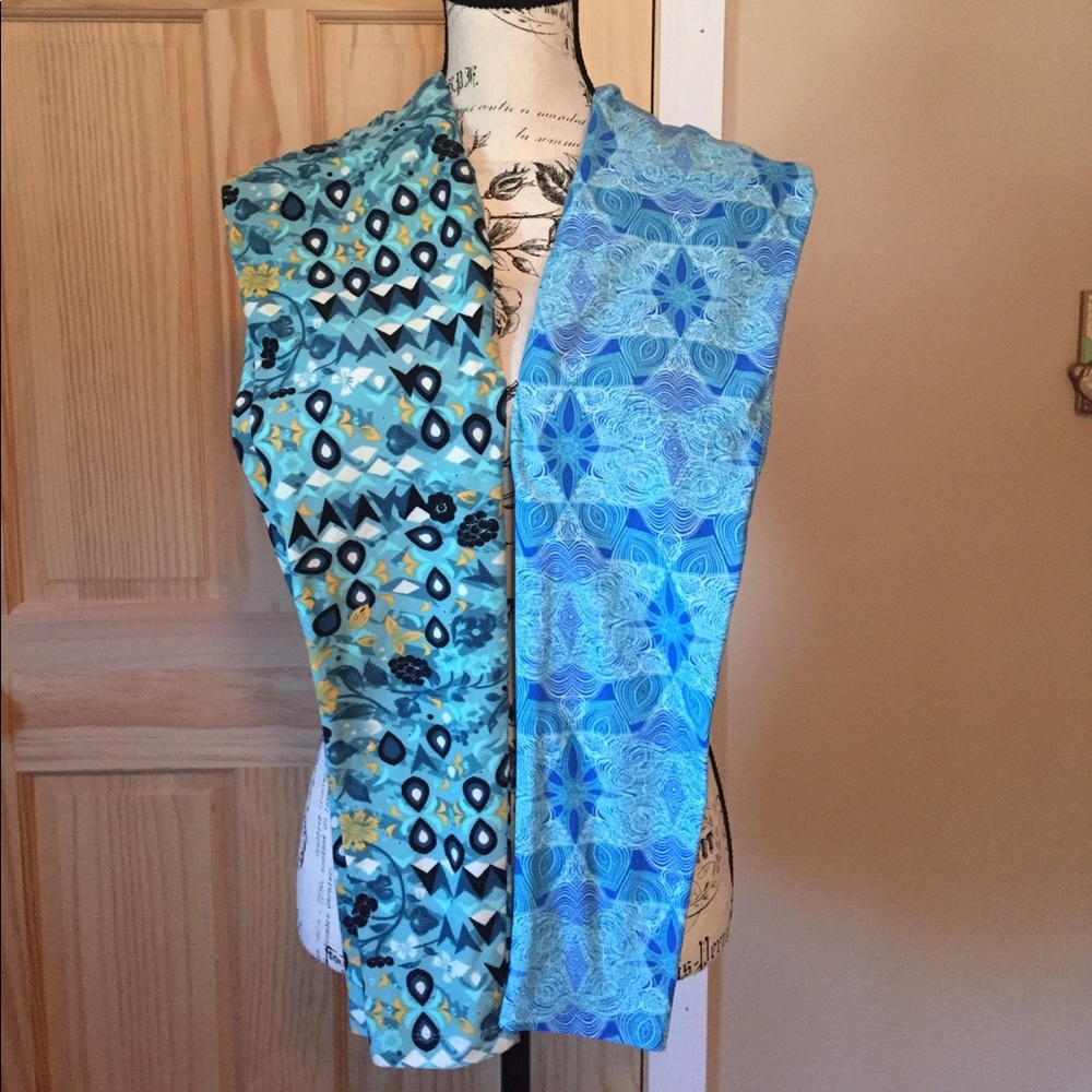 2 Pairs OS Lularoe VGUC