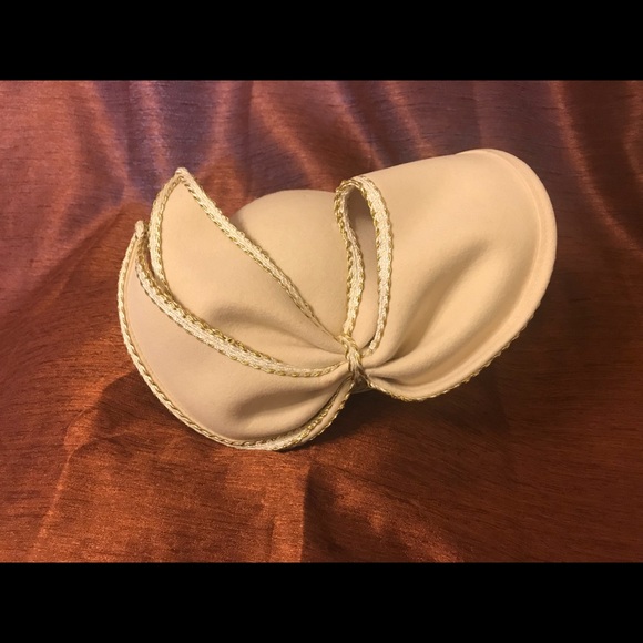 Vintage Church Hat main image 4