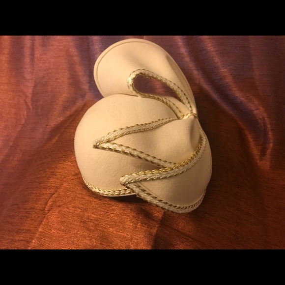 Vintage Church Hat main image 5