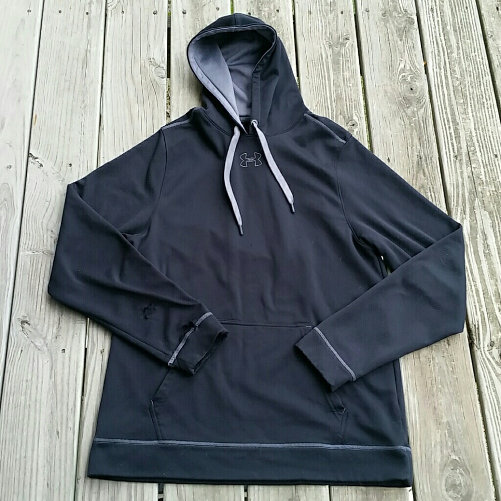 Under Armour black loose hoodie