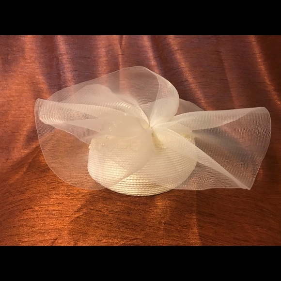 Vintage Church Hat main image 3