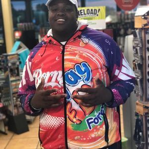 Meet your Posher, Kenneth