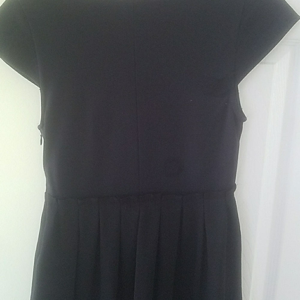 GAP LBD - Picture 4 of 5