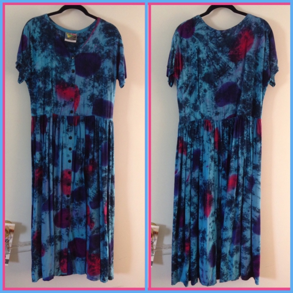 JALAN JALAN Tye Dye Maxi Dress🎭