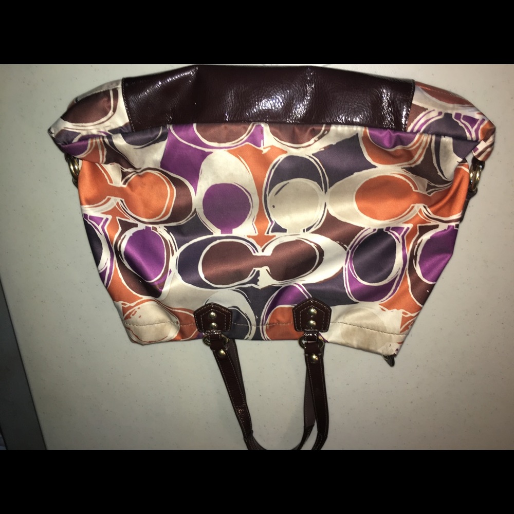 Purse - Picture 7 of 8