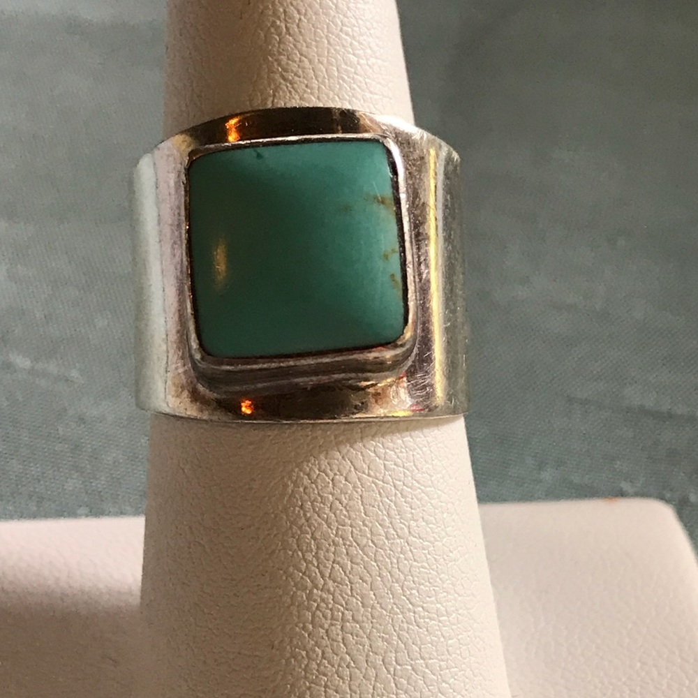 🌸Sterling silver turquoise ring🌸