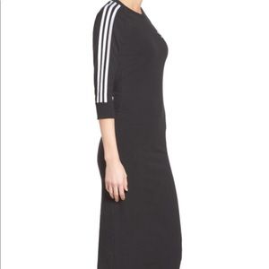 Adidas 3 stripe dress ⭐️