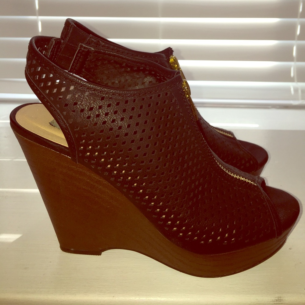 Mesh wedges- worn once!