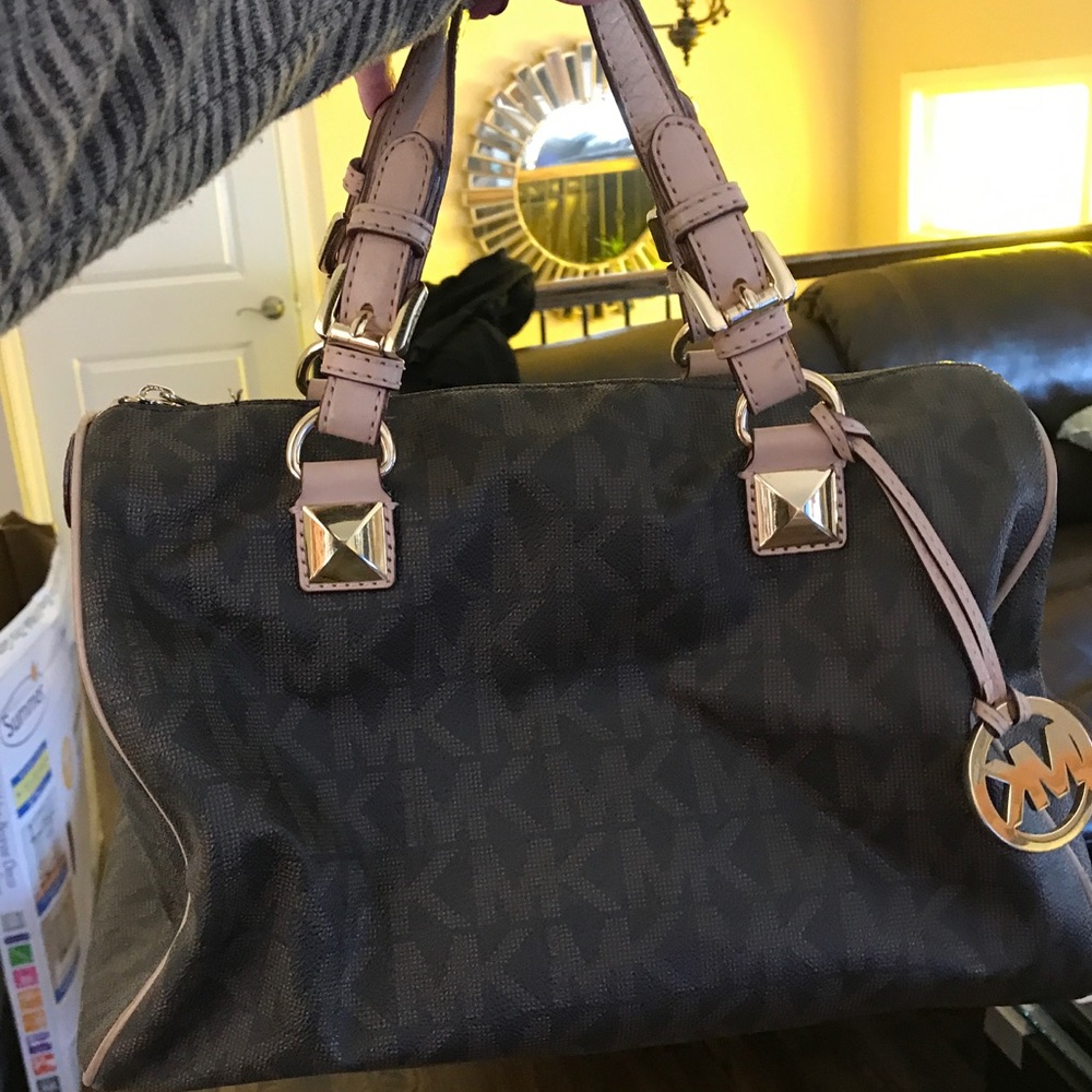 Michael kors bowling bag