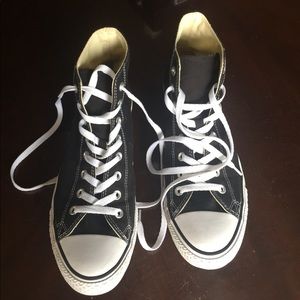 Chuck Taylor Converse High Tops