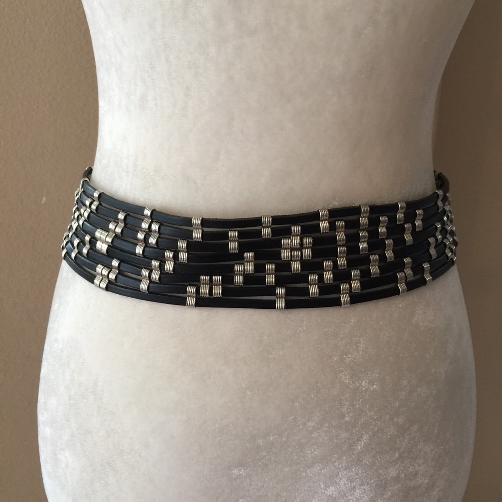 DECO Black Leather Belt with Silvertone Links