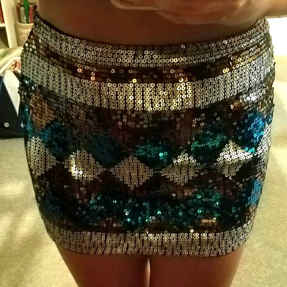 EnvyMe Never Been Worn Sequin Skirt High Waisted