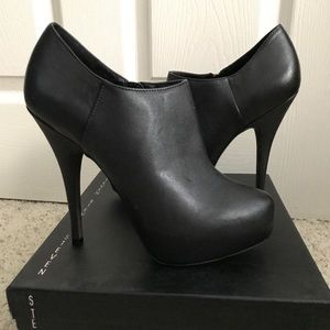 NEW Steven by Steve Madden Beleza Bootie Size 10