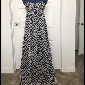 White House Black Market Strapless Maxi Dress Sz 2
