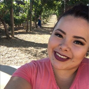 Meet your Posher, Izamar