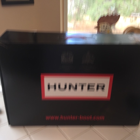 Hunter rain boots brand new ......FIrm on price. - Picture 2 of 8