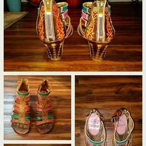 **NOW $15** Corkys hand painted dress sandals