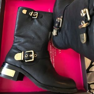 Vince Camuto Winchell boots