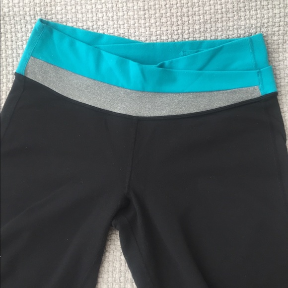 Lulu lemon pants - Picture 3 of 4