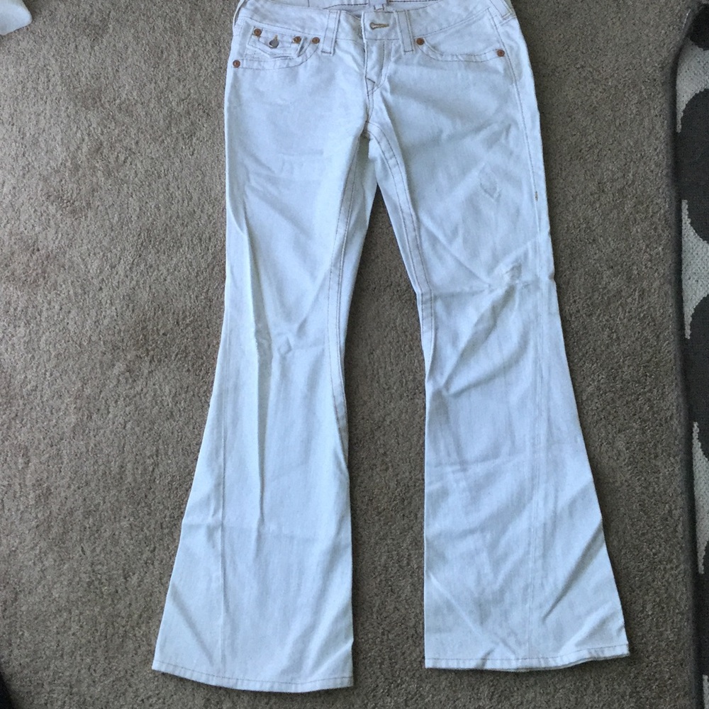 🎀💗Must go sale💗🎀 White true religion jeans