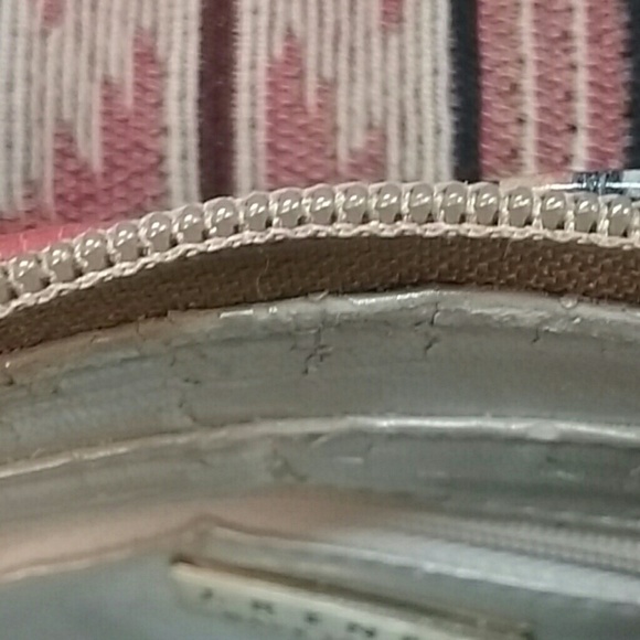 J. RENEE' Graffiti Style Leather Purse - Picture 7 of 7