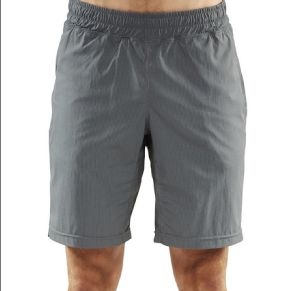 Manduka Men's Dyad Shorts Medium
