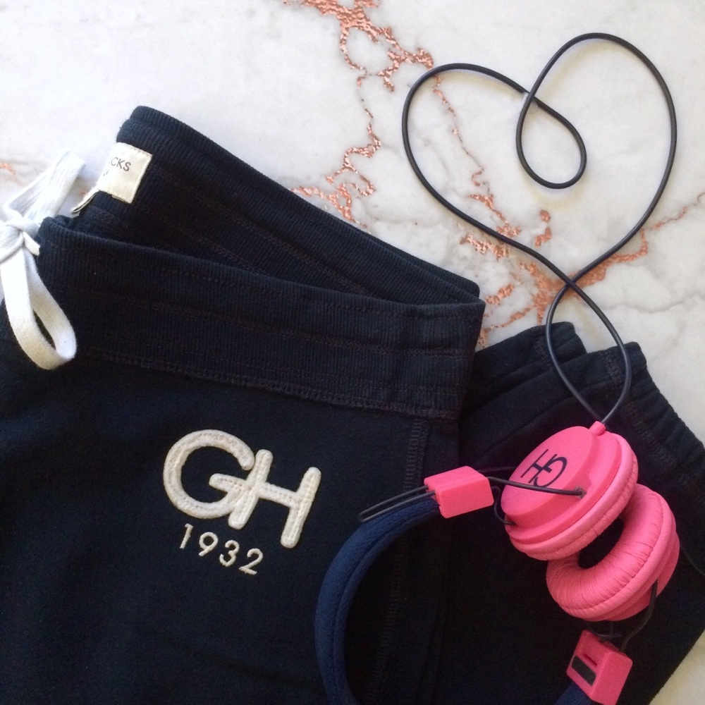Gilly Hicks || Classic Sweatpants Navy