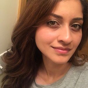 Meet your Posher, Sana fatima