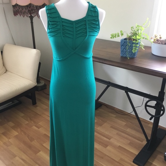✨Max Studio Emerald Maxi Jersey Dress✨ - Picture 4 of 8