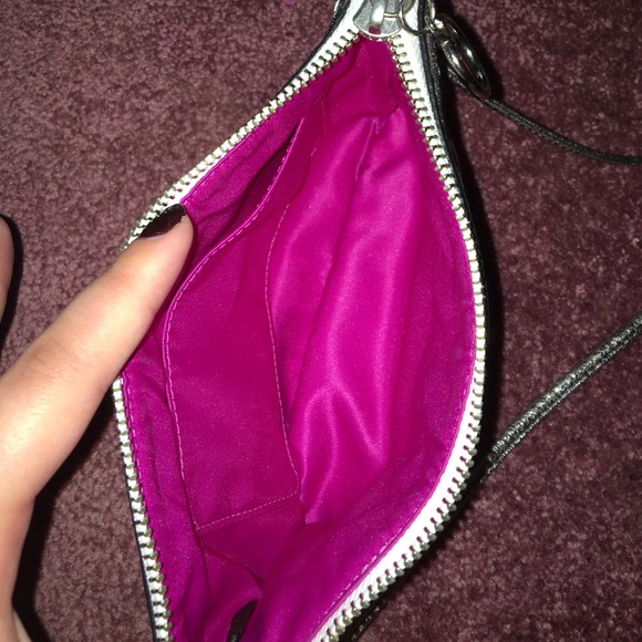 Coach Poppy Crossbody Purse - Picture 6 of 7