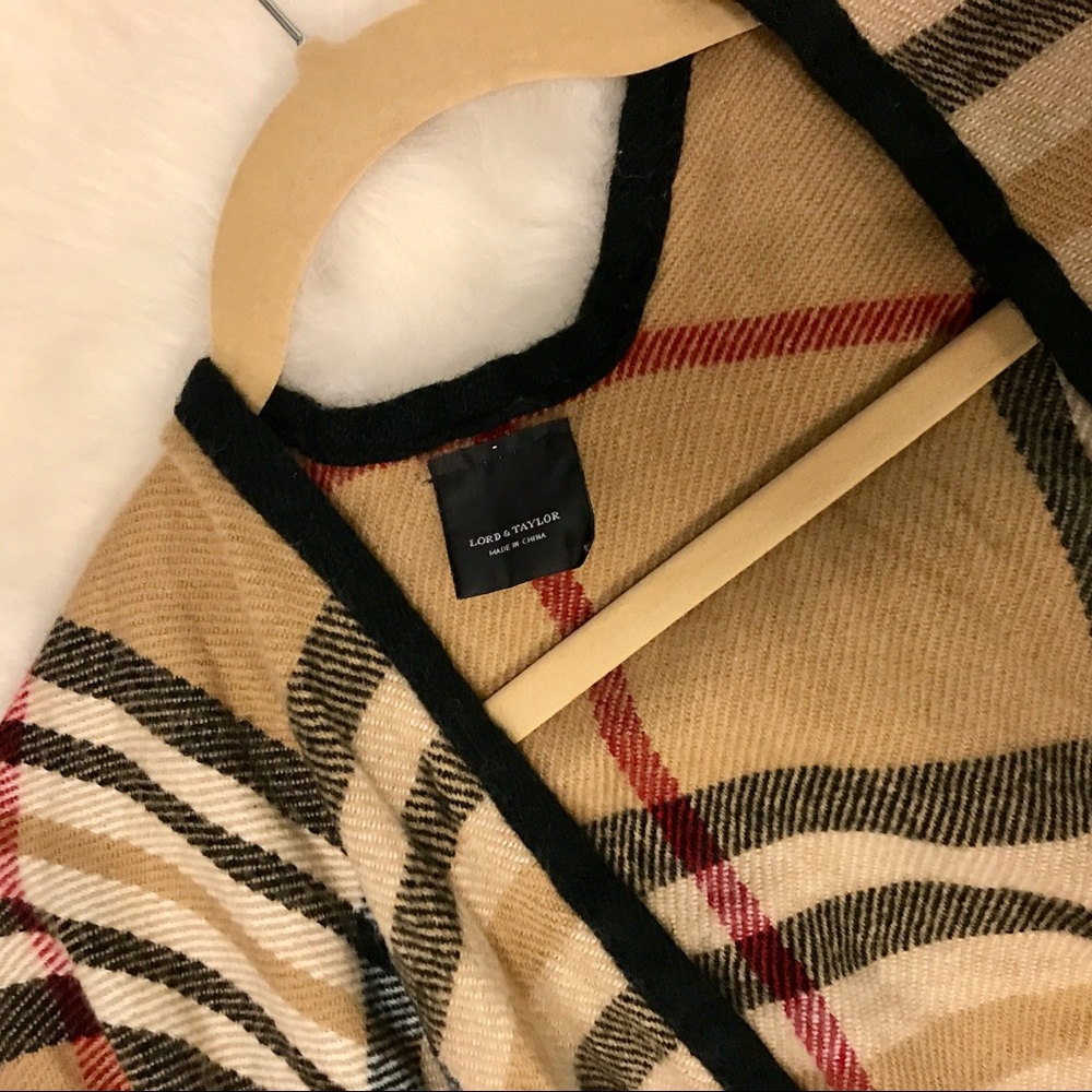 Lord & Taylor Burberry Wool & Cashmere Cape - Picture 2 of 6