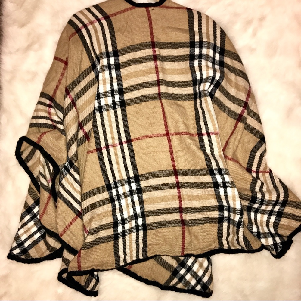 Lord & Taylor Burberry Wool & Cashmere Cape - Picture 4 of 6