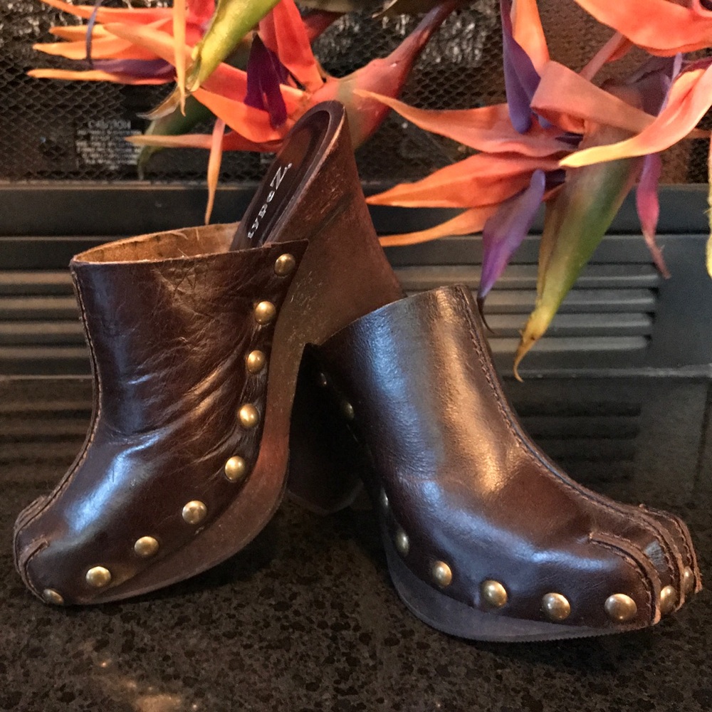 ❤️Gorgeous Leather Platform "Boot Style" Wedges❤️