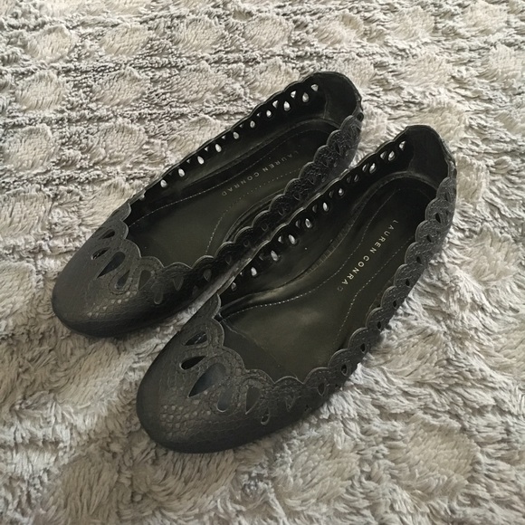 SOLD•LC black ballet flats• - Picture 4 of 7