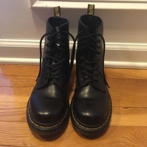 Dr. Martens 1460 Smooth Black Original Boots