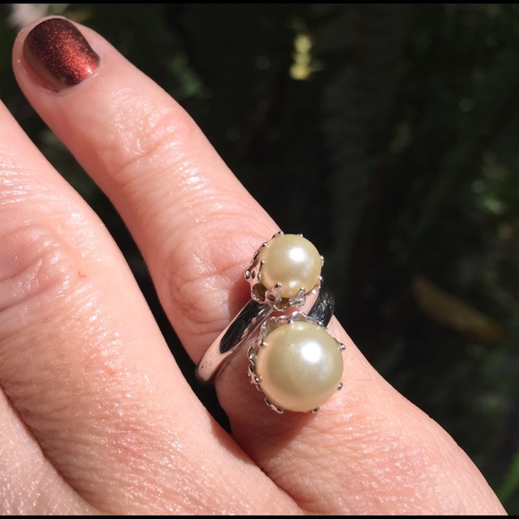 Vintage Faux pearl adjustable ring - Picture 5 of 5