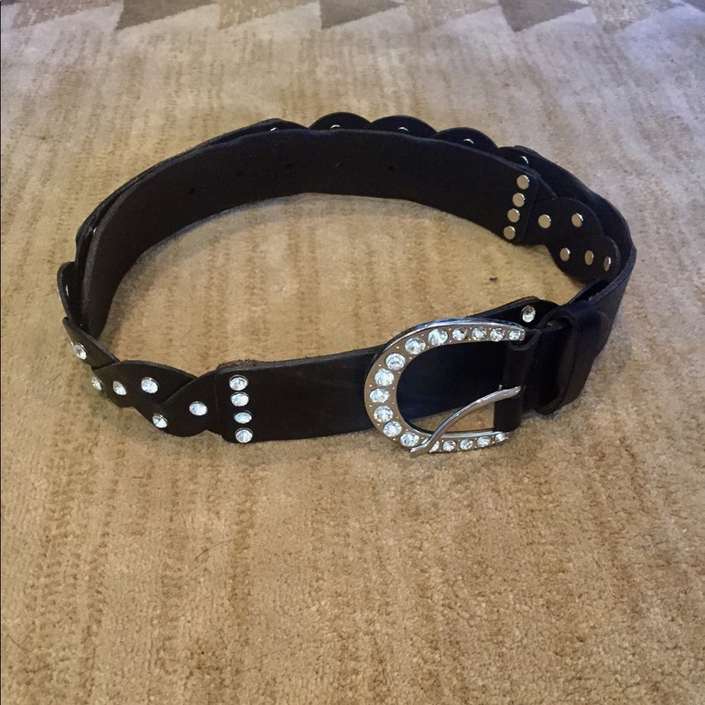 Black rhinestone belt.