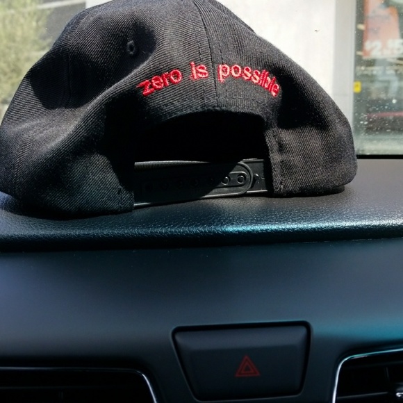 Snap on Hat - Picture 2 of 3