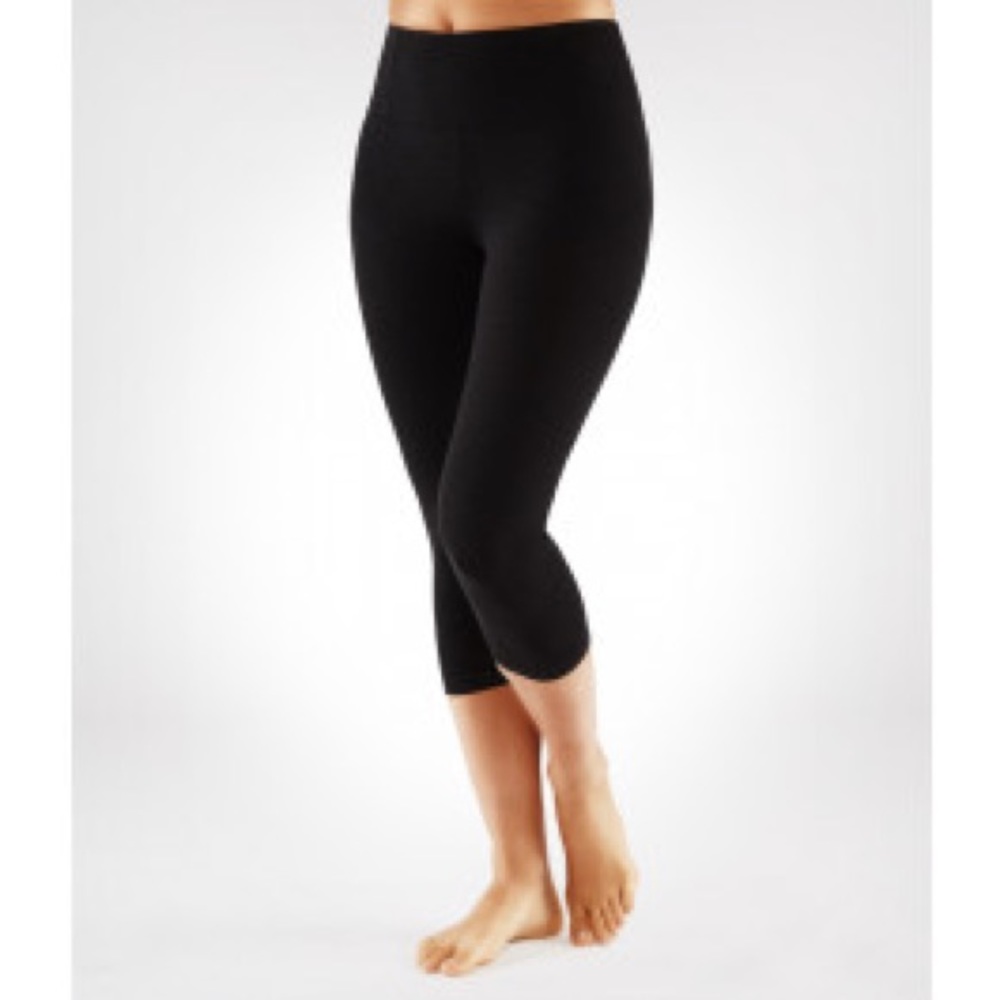 Manduka Essential Capri