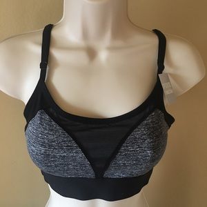 VS PINK Ultimate Sports Bra