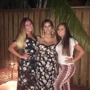 Meet your Posher, Paige