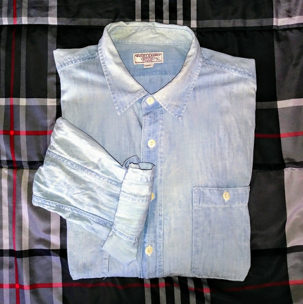Men's Light Jean Button Down.