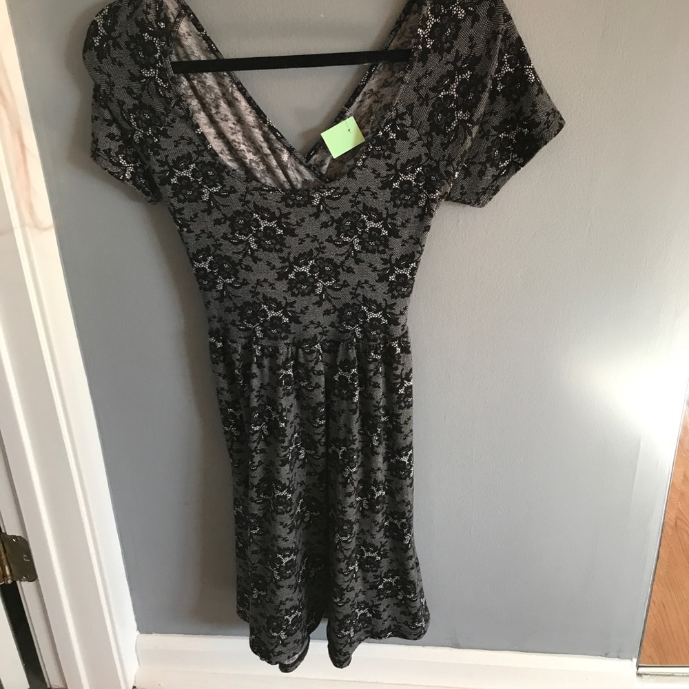 Lace print cross back dress