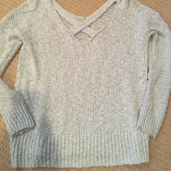 Super cool sweater - Picture 2 of 3