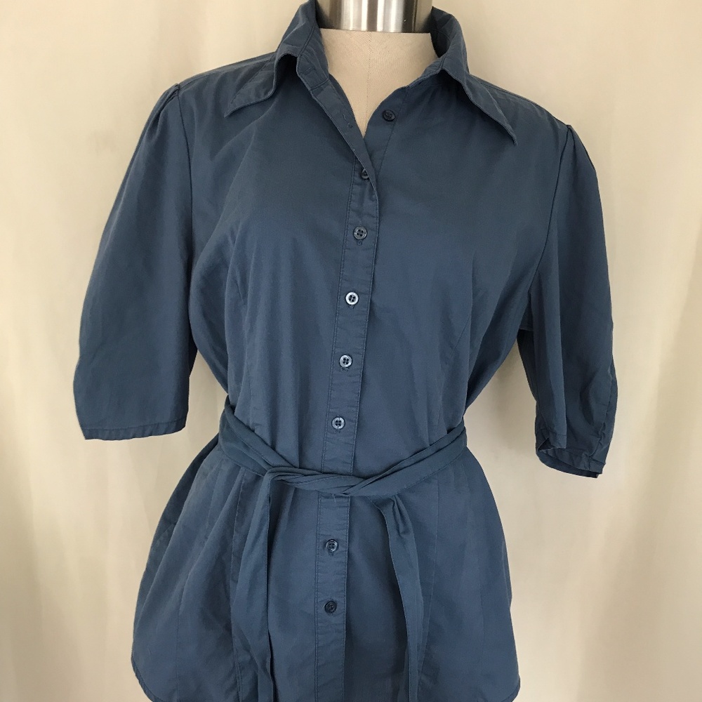 Set of 2 Charlotte Russe Button Down Tops Size L