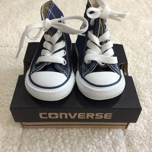 👶🏻 Navy Converse High Tops 👶🏻