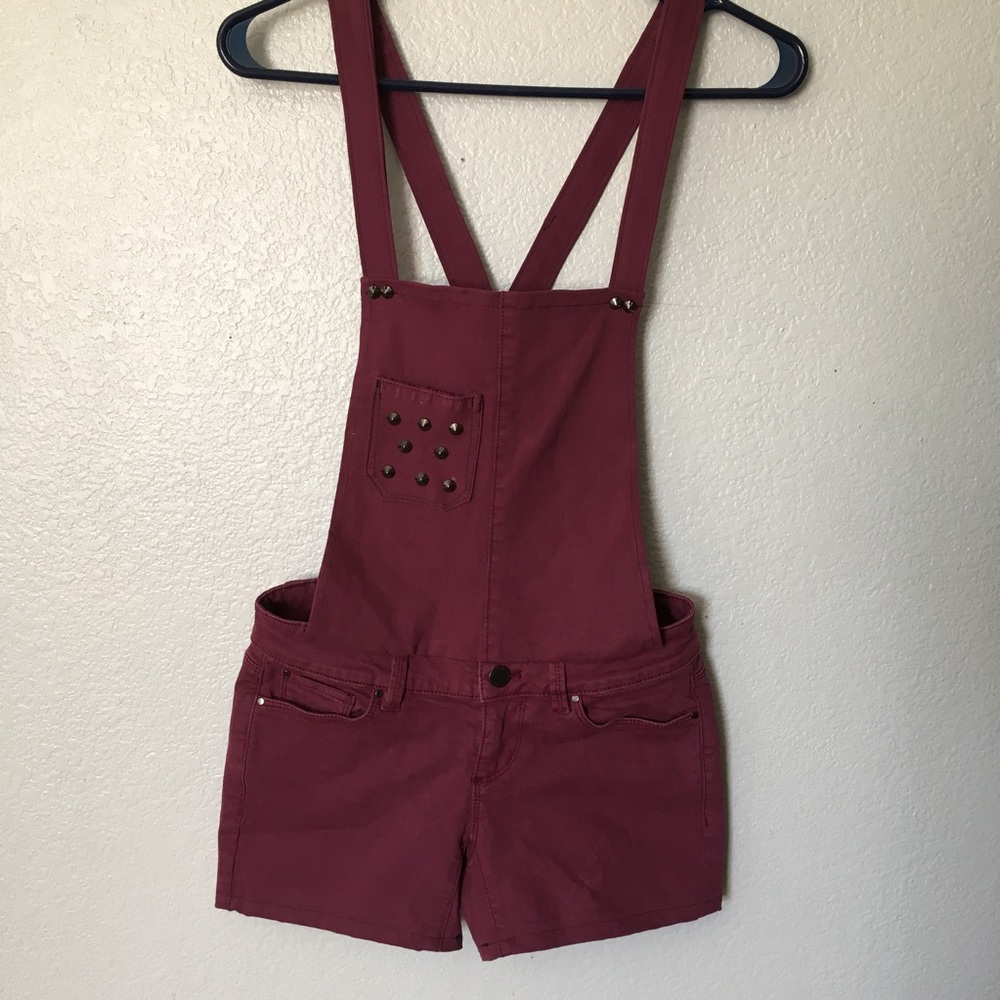 Cute overalls.